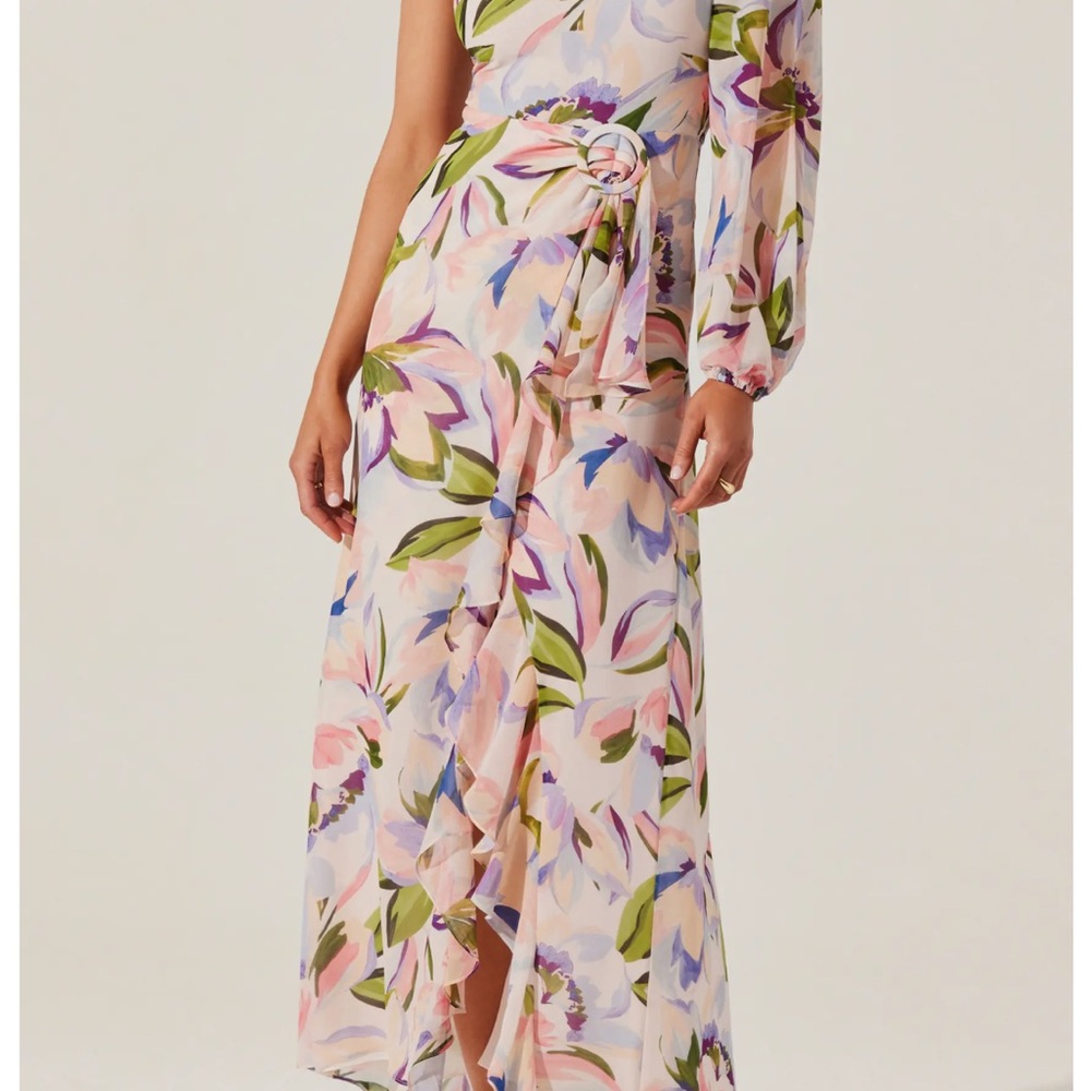 Astr One-Shoulder Floral Dress in Pink and Purple - Picture 12 of 14